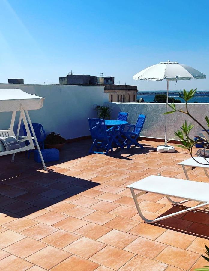 Attico Vista Mare Trapani Apartment Bagian luar foto