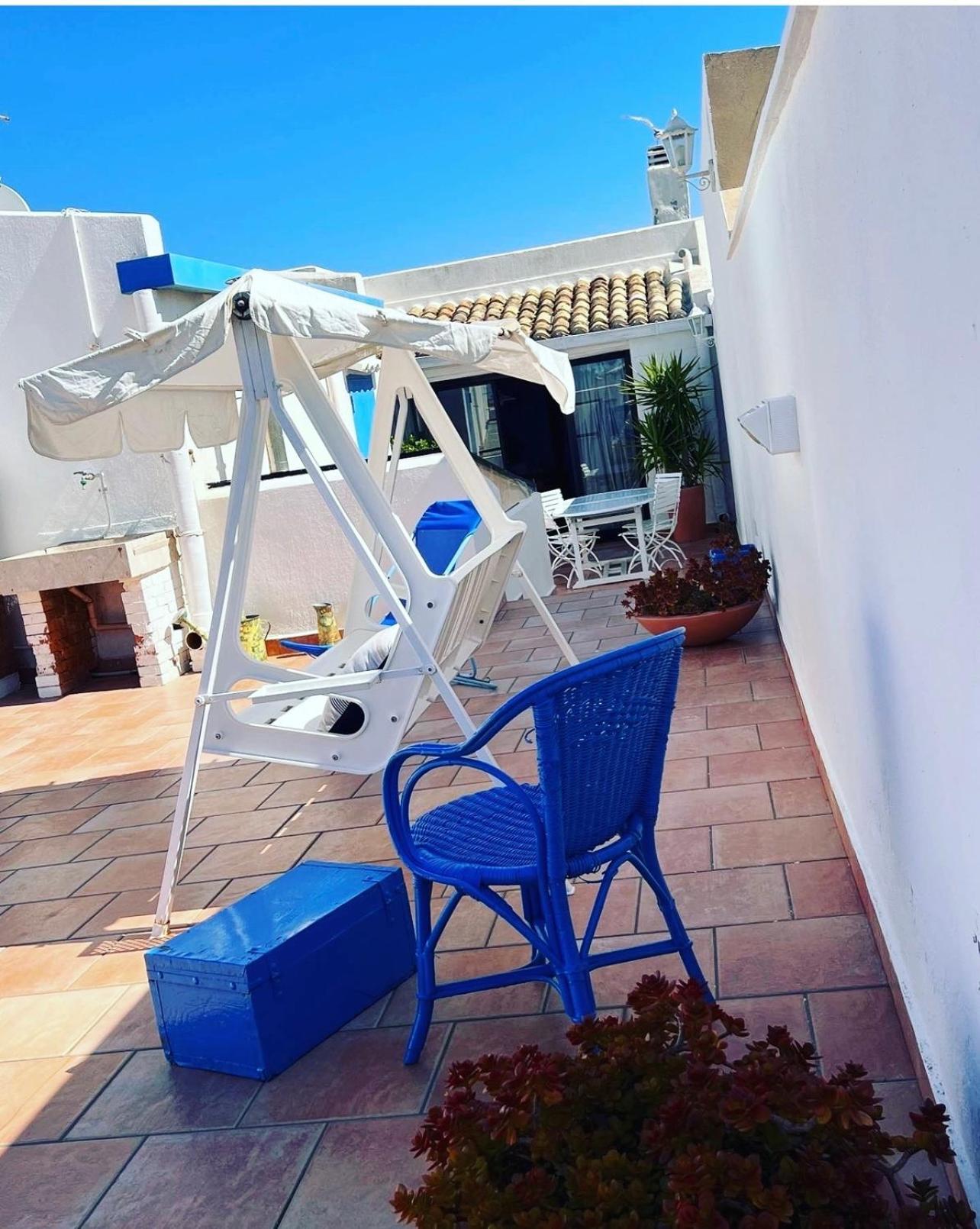 Attico Vista Mare Trapani Apartment Bagian luar foto