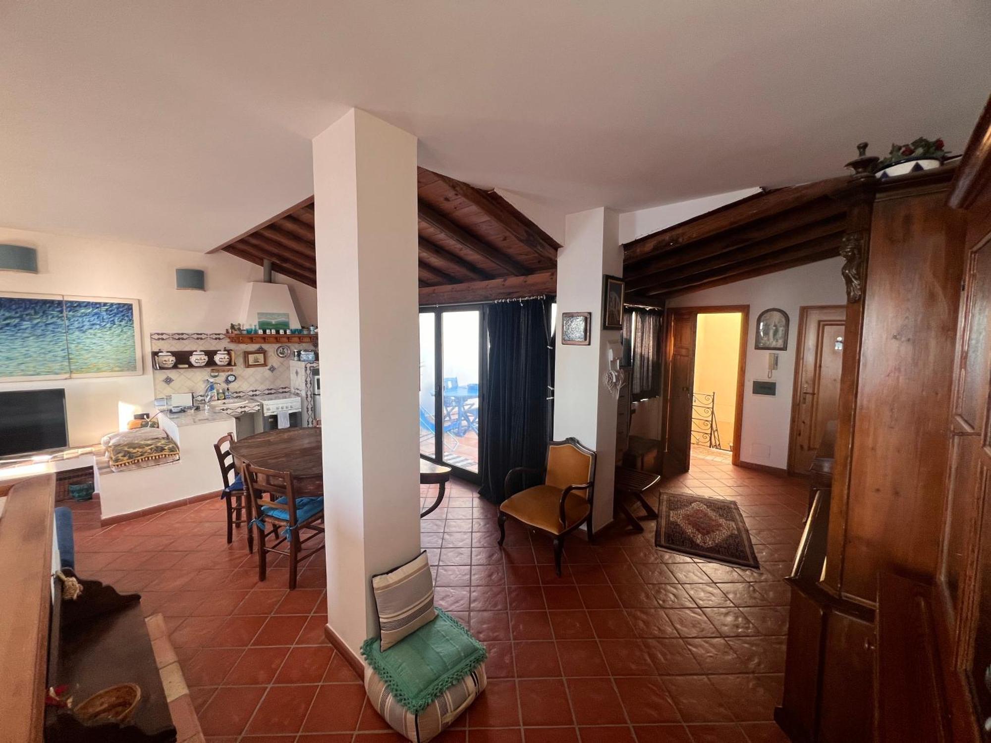 Attico Vista Mare Trapani Apartment Bagian luar foto