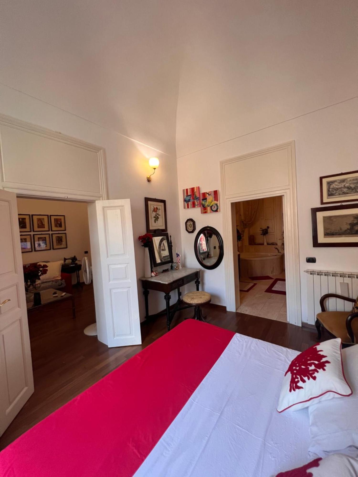 Attico Vista Mare Trapani Apartment Bagian luar foto